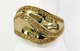 Collezioni Cusi Gioielleria: Gioielli in Oro