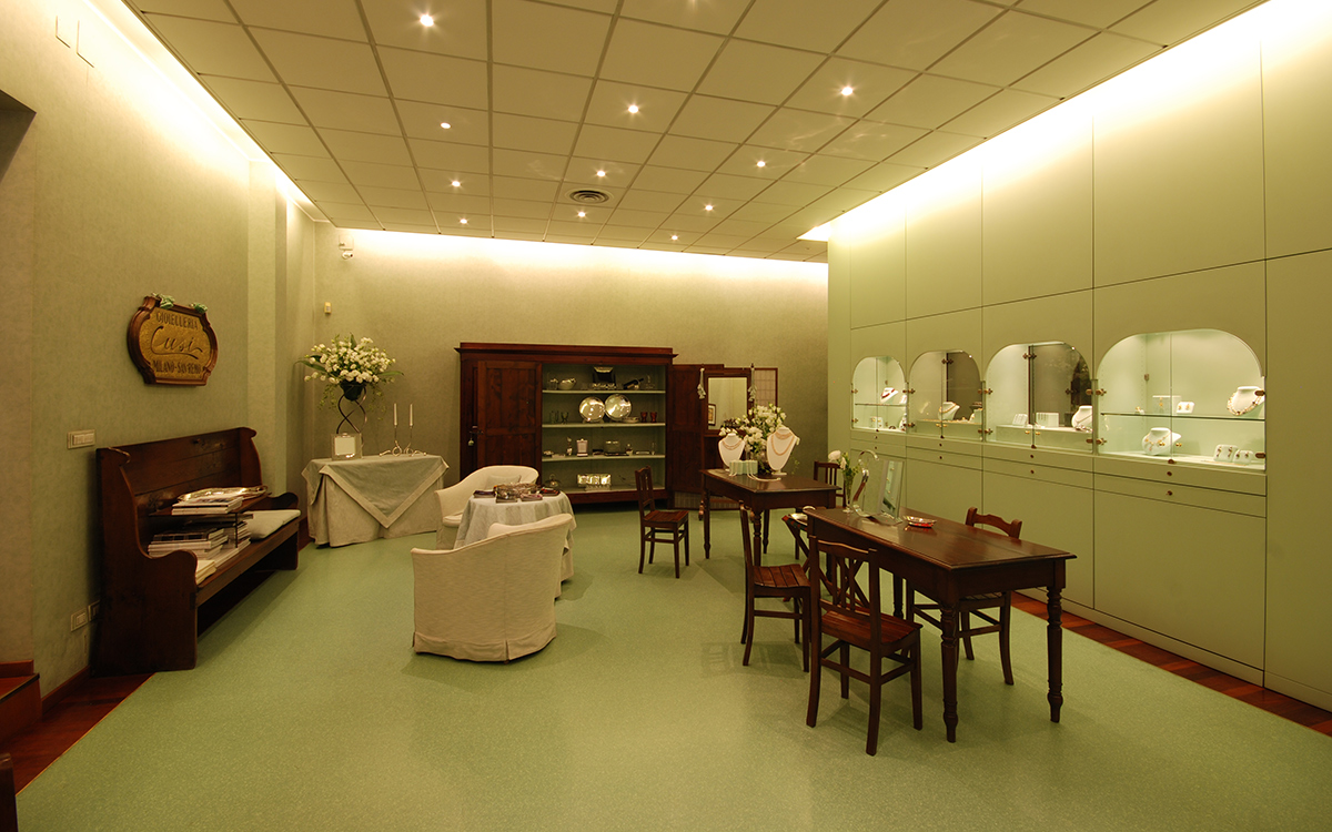 Cusi Gioielleria - Negozio in Corso Monforte 23, Milano